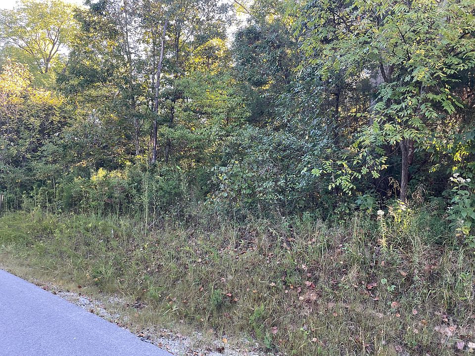 1st image of 2 Cumberland Dr