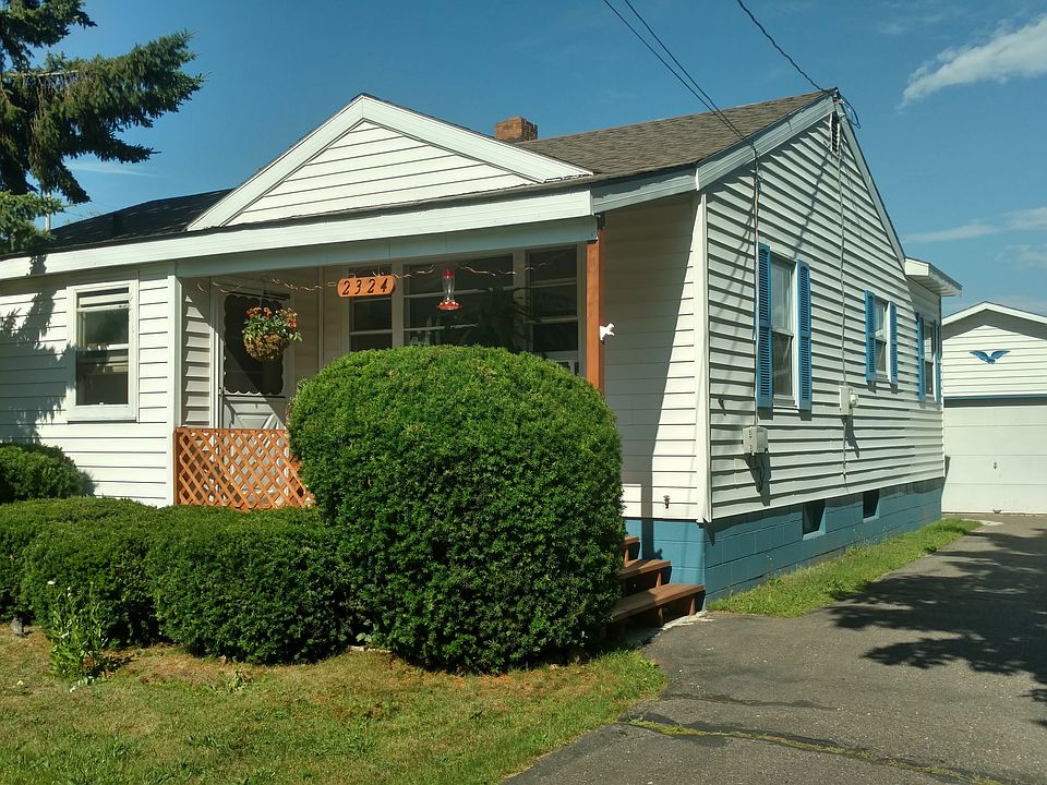 1st image of 2324 Longyear Ave
