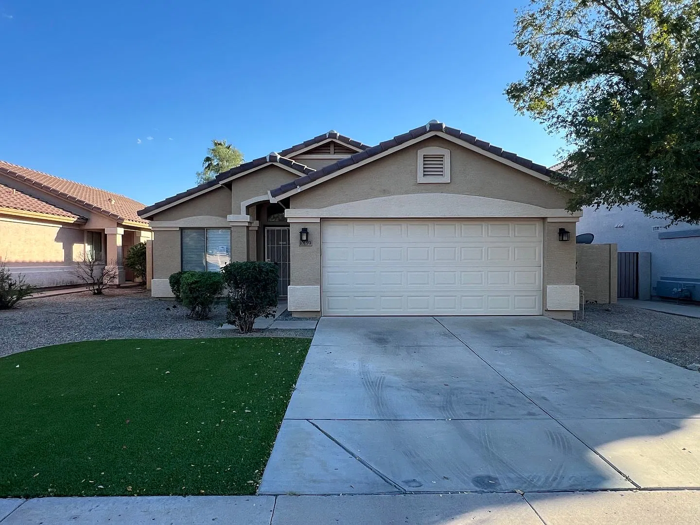 Fantastic Mesa location — Photo 1