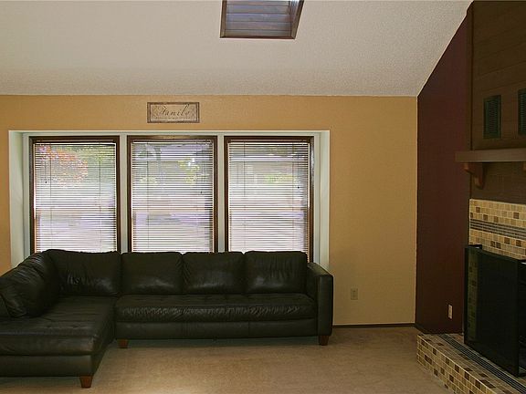2nd image of 5003 59th Avenue Ct W