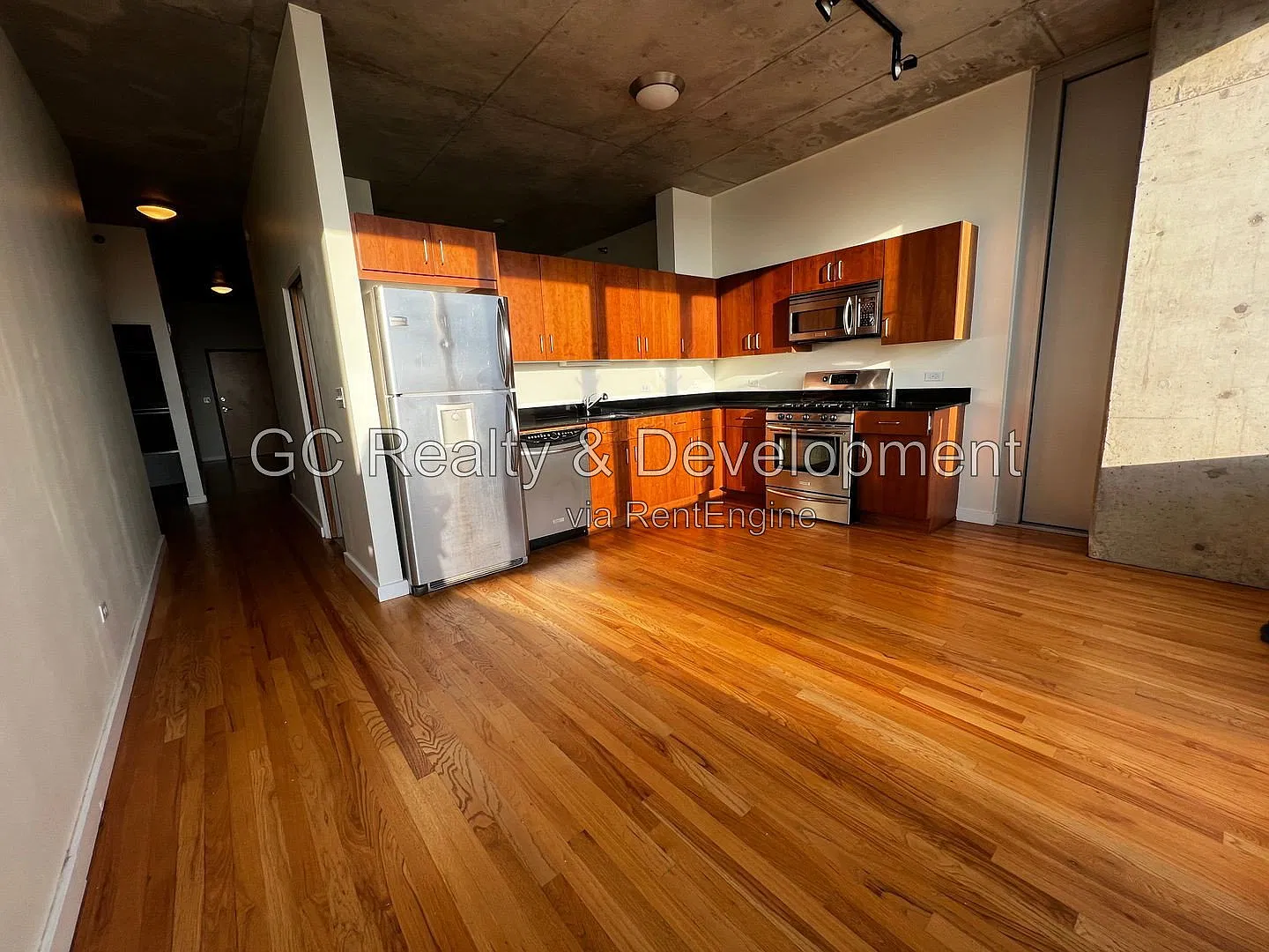 1 bed, 1.0 bath, 705 sqft, $1,850 — Photo 4