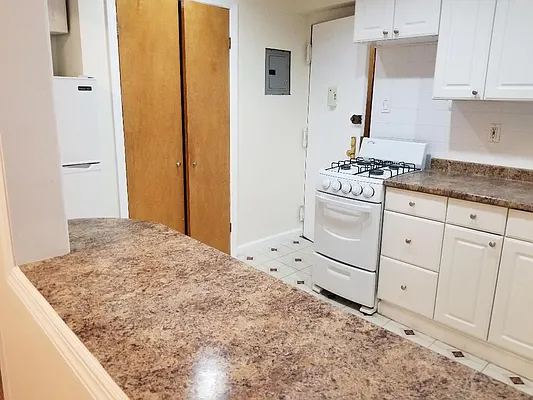 Rented by Prince Real Estate Associates LLC | media 20