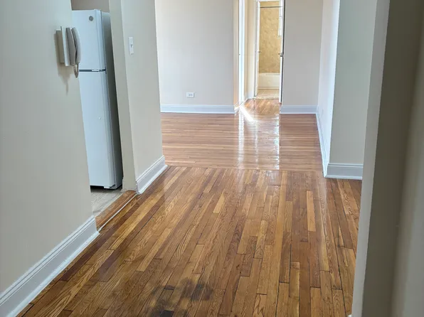 8871 20th Ave Floor 4, Brooklyn, NY 11214