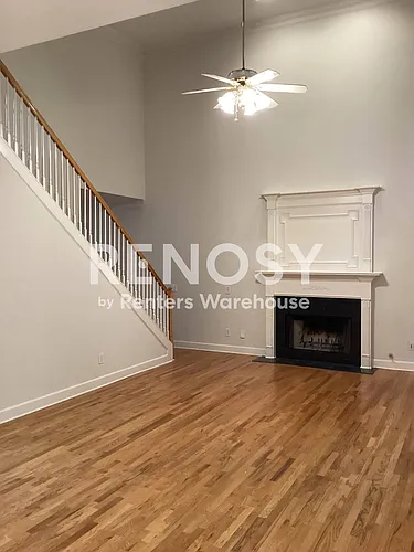 755 Milton Oaks Dr Photo 1