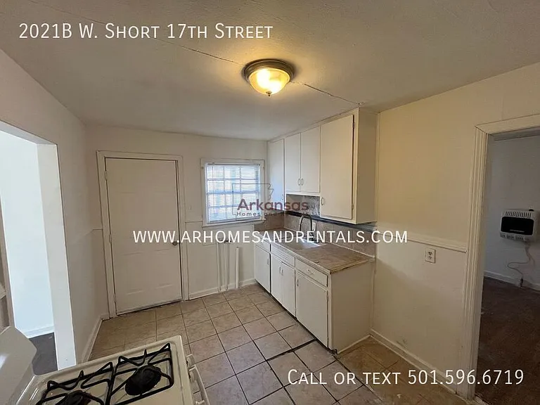 2021B W Short 17th St — Photo 3