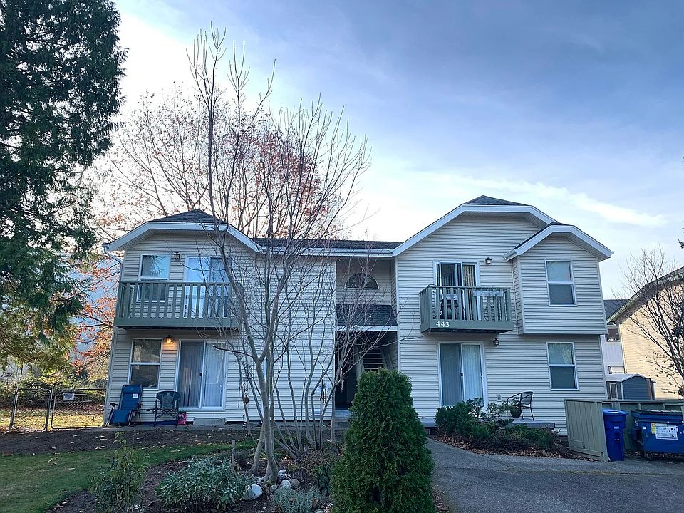 1st image of 443 Healy Ave S