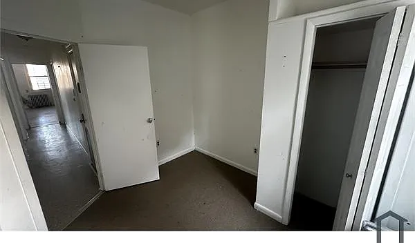 3 bed, 950 sqft, $3,000 — Photo 2