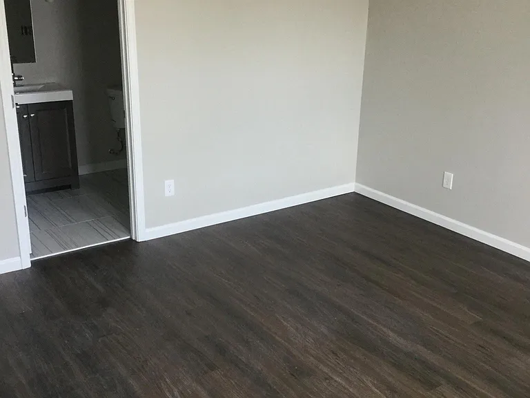 6639 Clayton Ave — Photo 19