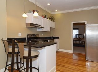 290 K St #2, South Boston, MA 02127