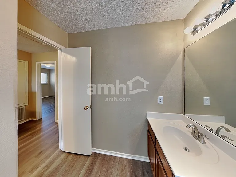 321 Quail Run Rd — Photo 16