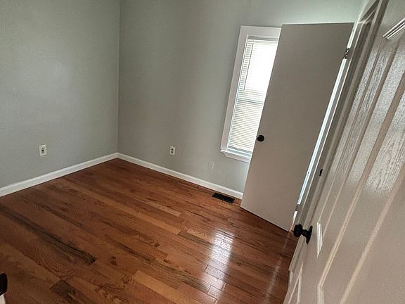 3rd image of 52 Stevens St #1A
