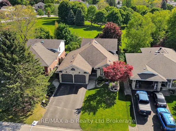 51 Mason Dr, Ingersoll, ON N5C 4A4