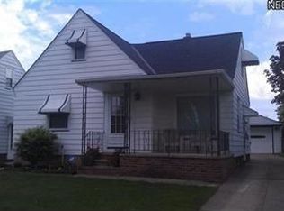 16213 Corkhill Rd, Maple Heights, OH 44137