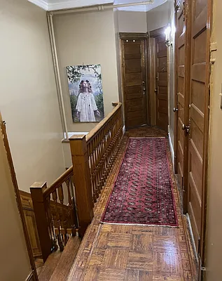 Rented by R New York | media 22