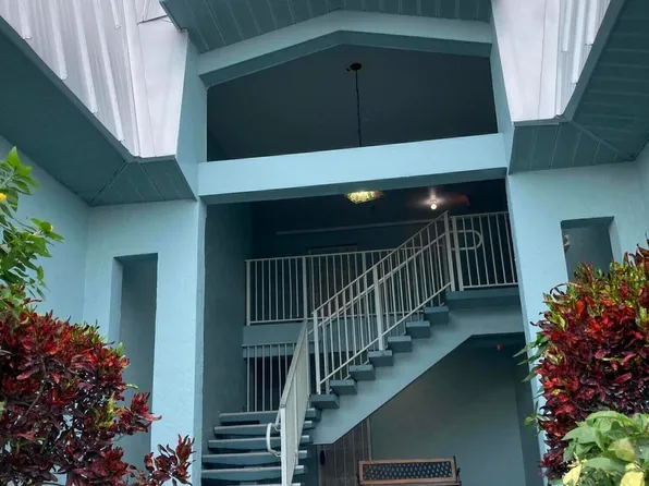 950 S Kanner Hwy APT E23, Stuart, FL 34994