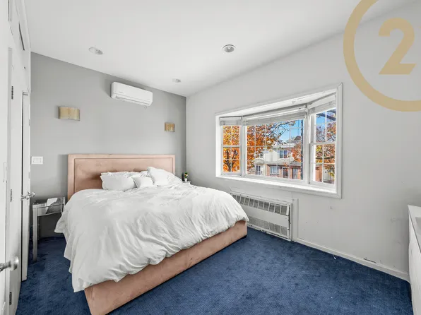 159 Lake Street image 15 of 15