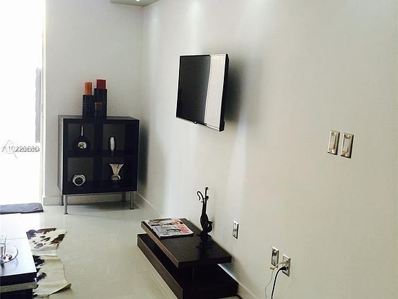 4th image of 8261 NW 8th St APT 127