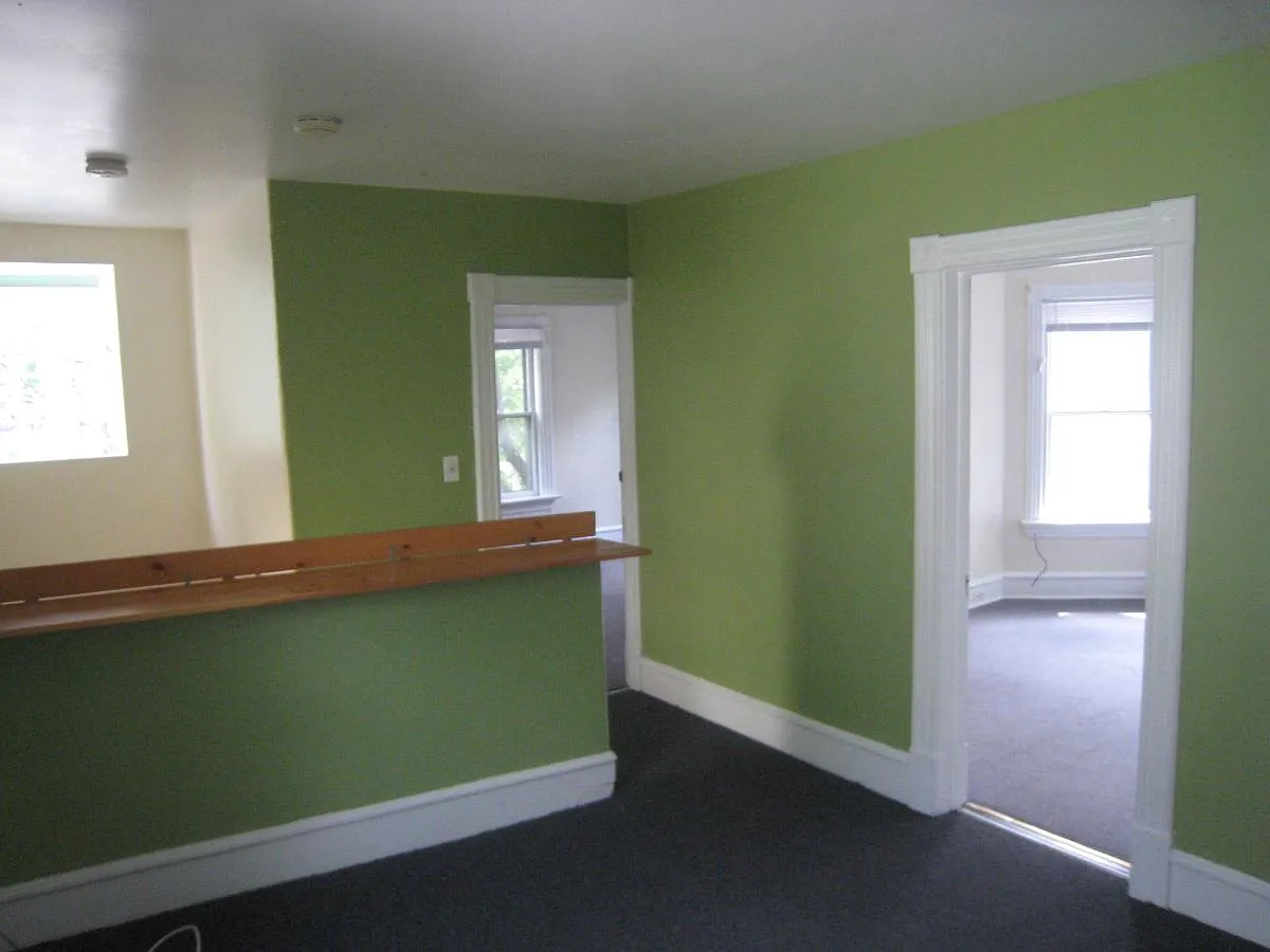 4 bed, $4,200 — Photo 3