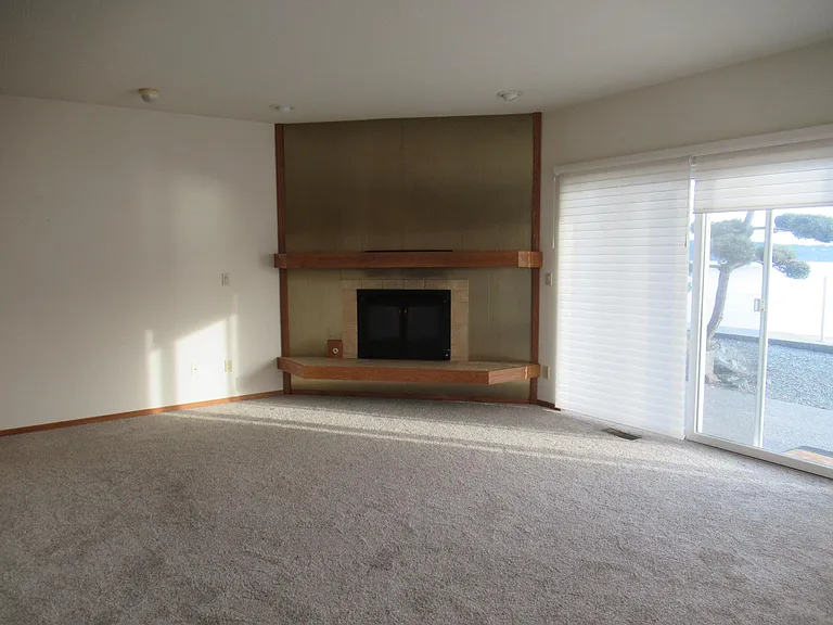 2411 Skyline Way #107 — Photo 5