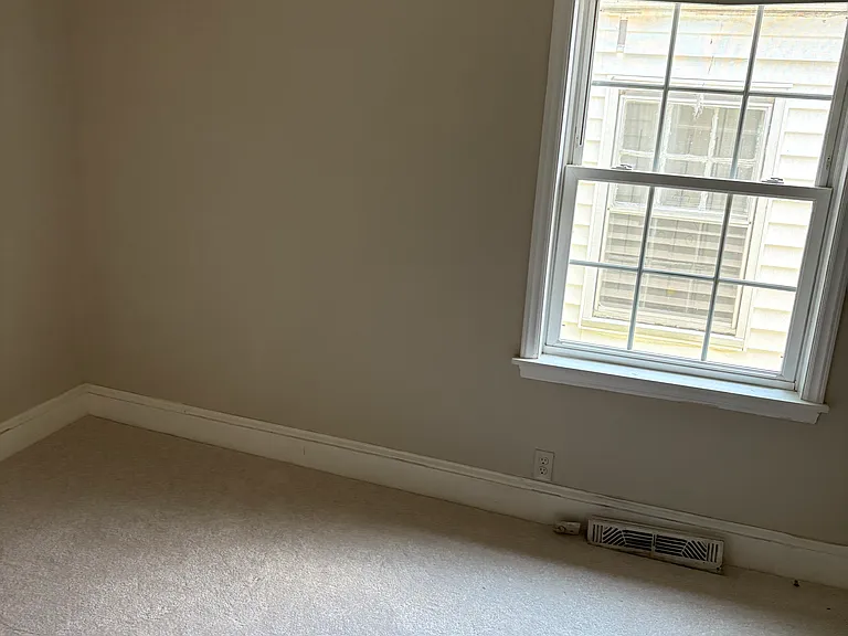 926 Pine St — Photo 19