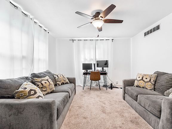 5th image of 7543 Westmore Cir