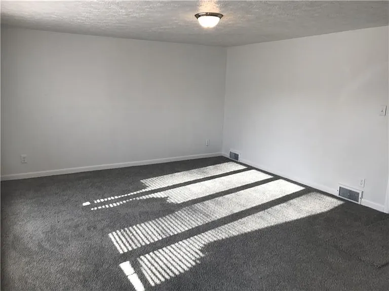 116 Bantam Ridge Ct — Photo 4