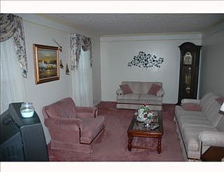 1st image of 111 Damian Ct