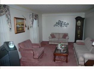 111 Damian Ct, Jeannette, PA 15644