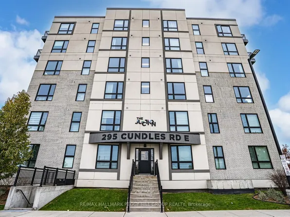 295 Cundles Rd E #404, Barrie, ON L4M 0K8