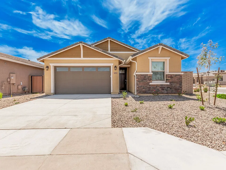 4043 E Appaloosa Rd