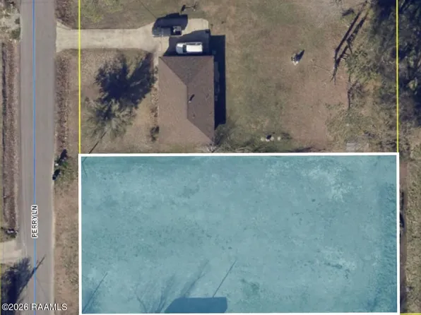 5833 Perry Ln, Lake Charles, LA 70605