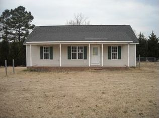 300 Benjamin Ln, Angier, NC 27501