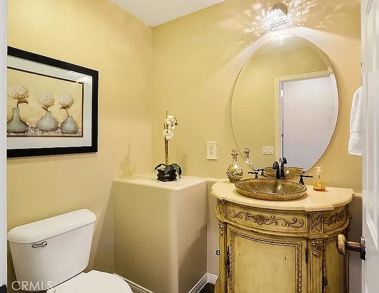 948 Ellesmere Way — Photo 19