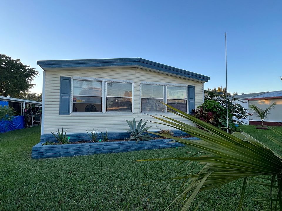 1st image of 5204 SW 34th St Lot 15-02