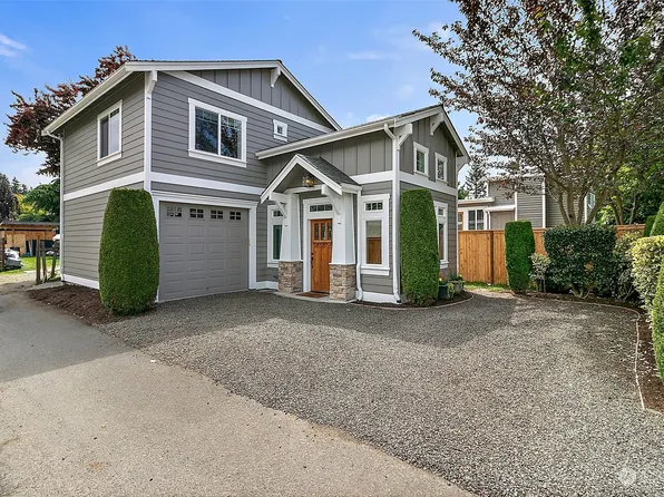 610 10th Avenue #B, Kirkland, WA 98033