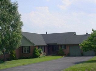 812 Merion Cir, Abingdon, VA 24211