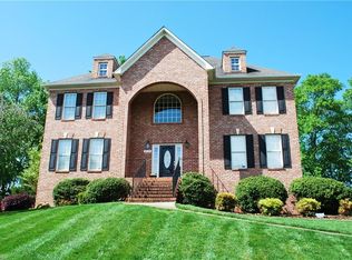 2155 Rossmore Rd, Clemmons, NC 27012