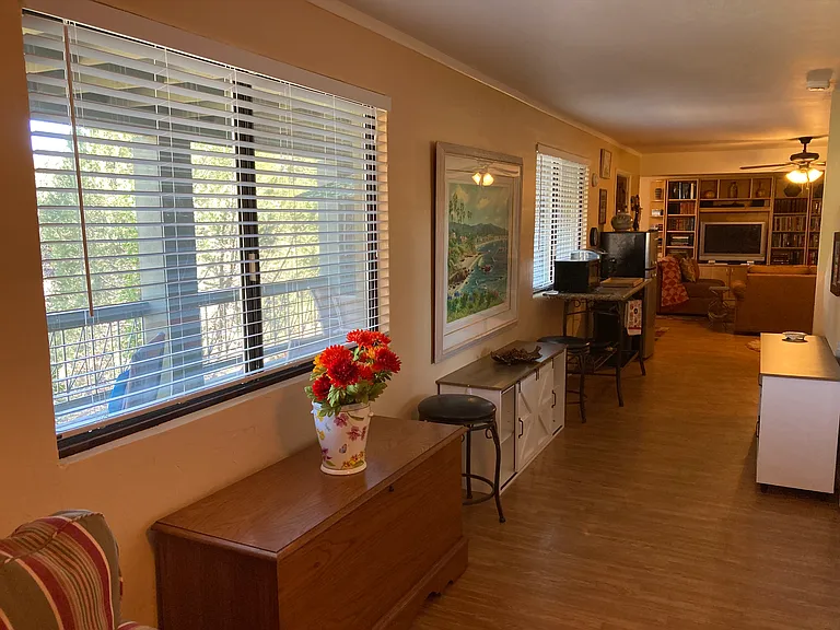 581 Duck Ct #1 — Photo 4
