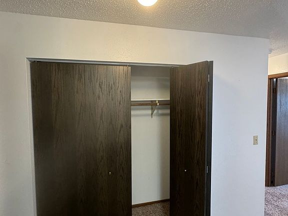 5th image of 1416 10th Ave NE #14