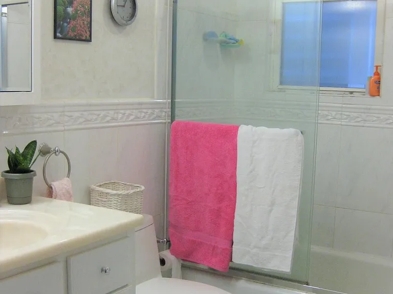 812 Pavonia Ave #1 — Photo 15
