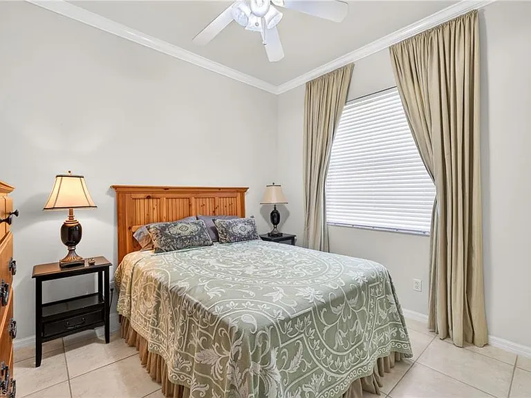9550 Cedar Creek Dr — Photo 17
