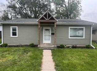 370 N 8th Ave, Kankakee, IL 60901