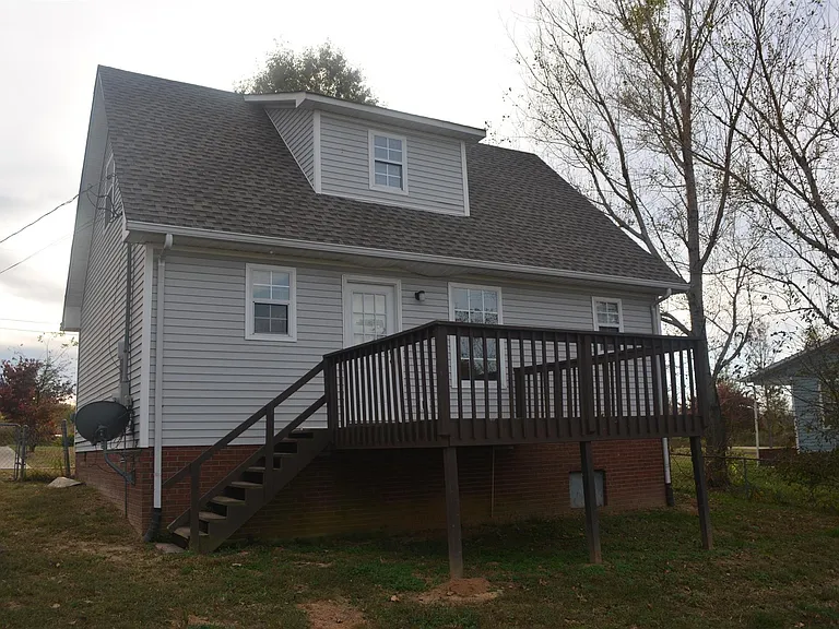Carneal Ln — Photo 11