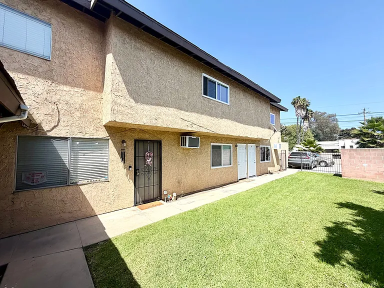 M 1st — Photo 17