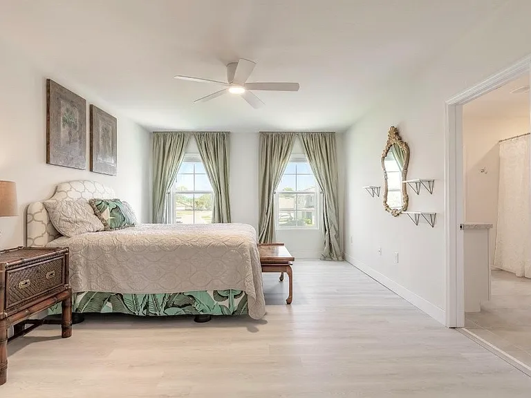 318 Sunset View Dr — Photo 5