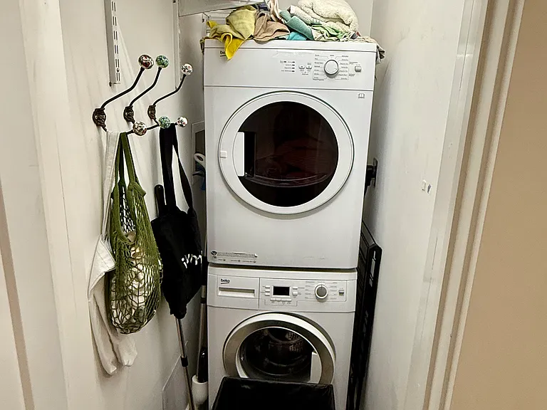 Laundry in unit