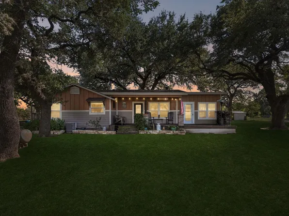 510 County Road 221, Tow, TX 78672