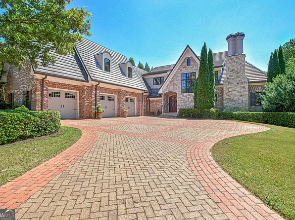 225 Westbourne Dr, Tyrone, GA 30290