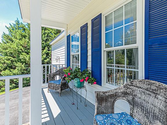 4th image of 9520 Fawn Park Ln