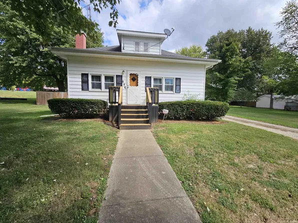 210 W Depot St, Bruceville, IN 47516